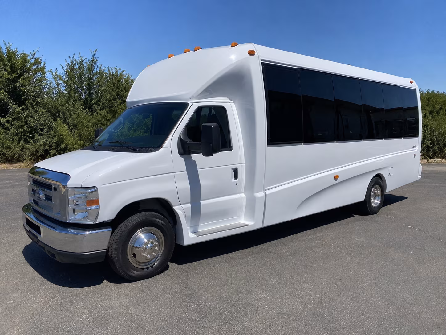 Bridgeport Homecoming & Prom Party Bus Rentals